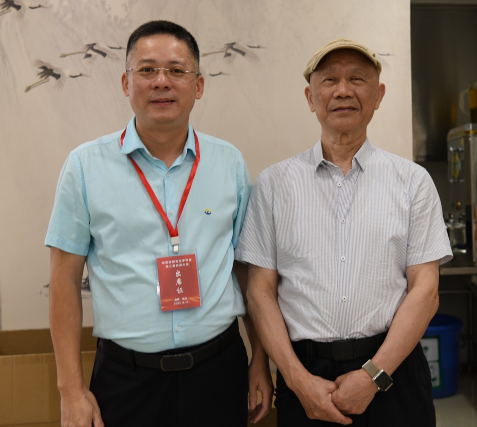 點(diǎn)擊閱讀